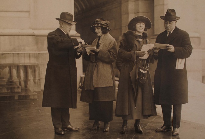 Irish Bond Sellers Outside US Capitol, ca.1920.jpg